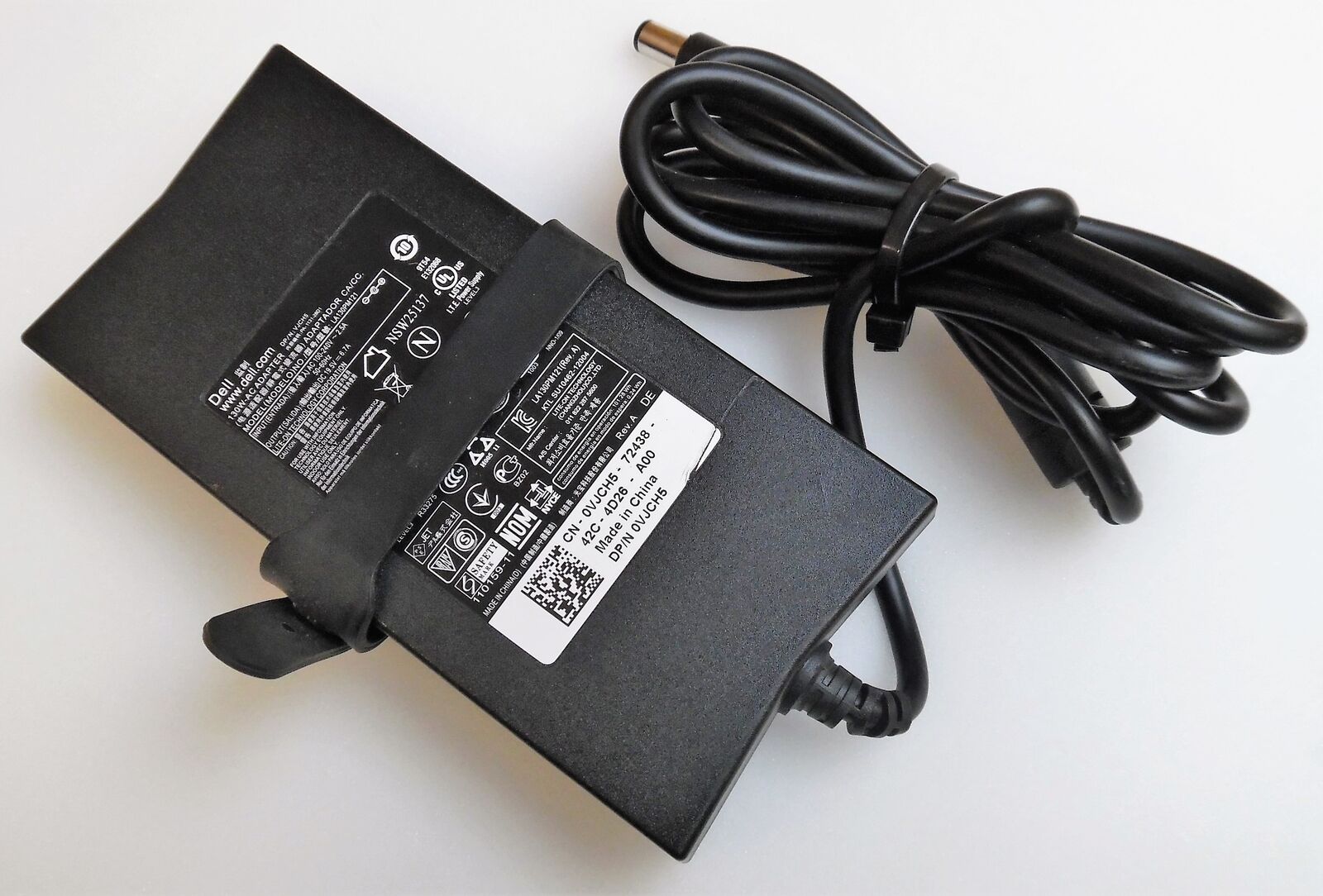 Dell 130 Watt AC adapter with UK power cable LA130PM121