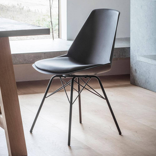 The Contemporary Dining Chair in Black (4pk)