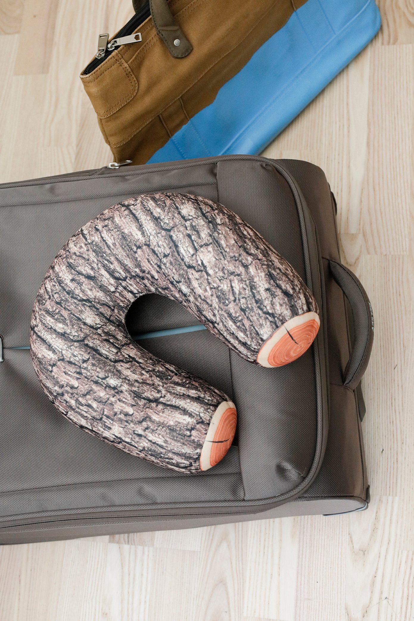 Log Head Rest (TT35)