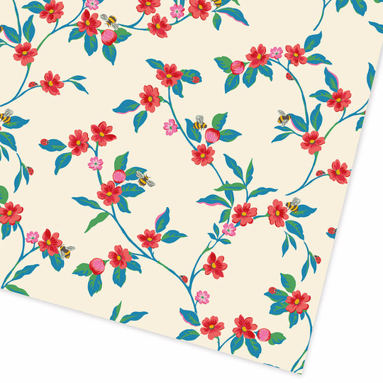 Cream Bee Floral Folded Giftwrap