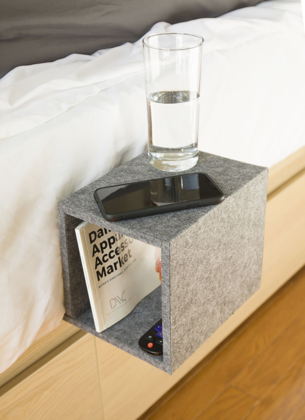 Cube Bedside Table (OR109)